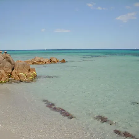 Spacious With Shared Pool Apartman