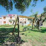 Apartamento Spacious With Shared Pool Cala Liberotto