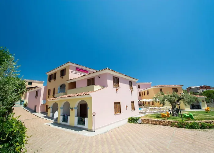 Apartment Spacious With Shared Pool Cala Liberotto