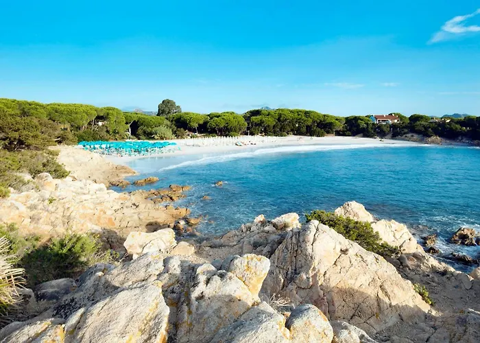 Apartment Spacious With Shared Pool